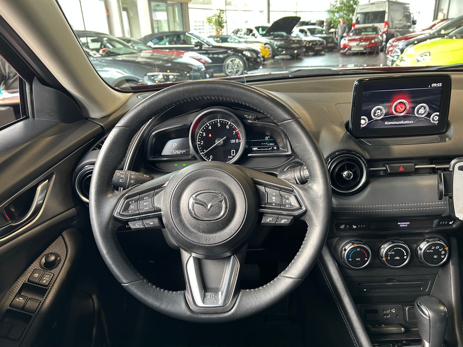 Fahrzeugabbildung Mazda CX-3 Sports-Line AWD BOSE LED NAV SHZ LEDER 18"