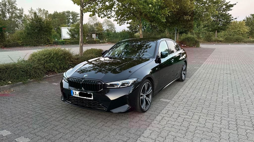 Image of BMW 320