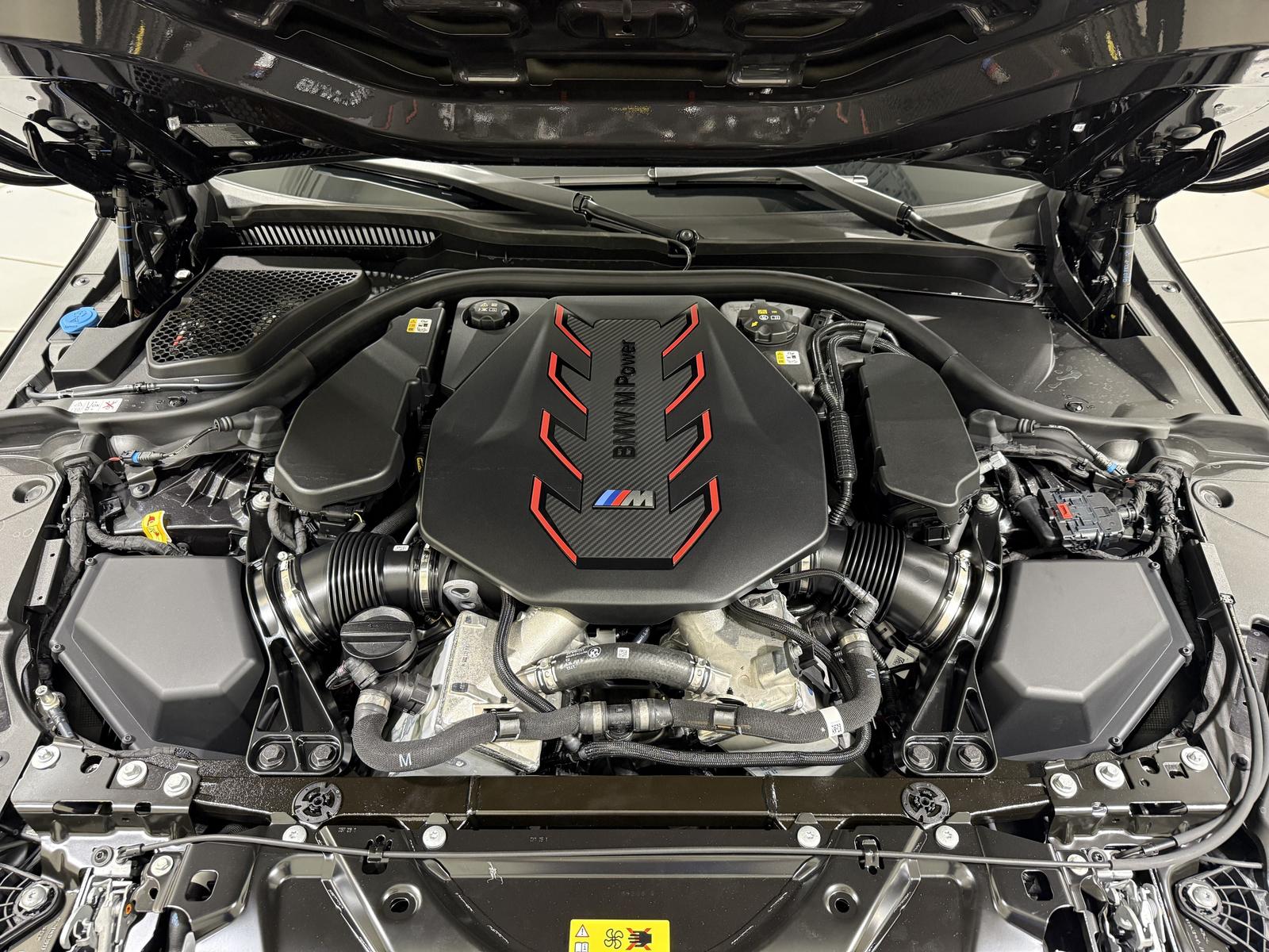 BMW M5 Touring Vmax ACC 360 AHK B&W Pano
