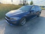 BMW 530i Touring A -