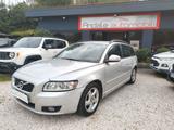 Volvo V50 D3 POLAR UNIPRO **PREZZO OUTLET ** - silberne Volvo V50
