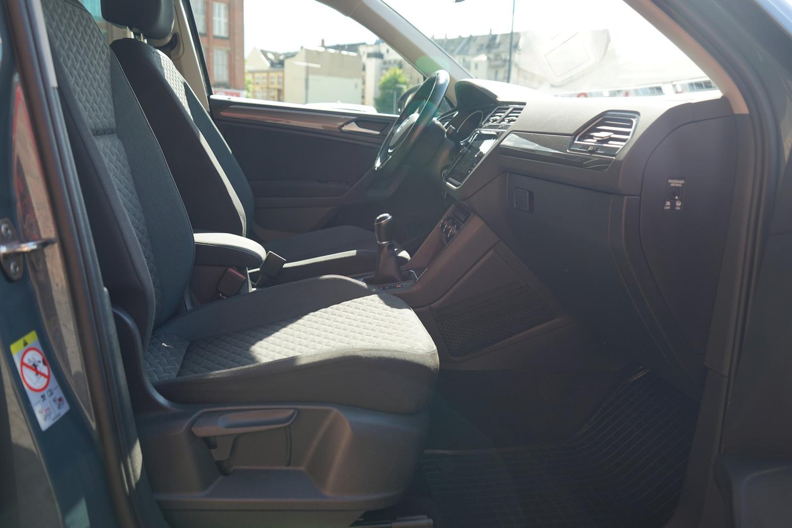 Volkswagen Tiguan 2.0 TDI IQ.DRIVE LED AHK ACC Standheizung, миниатюра 30