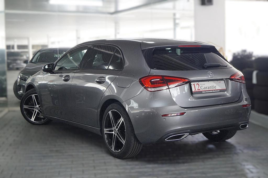 Mercedes-Benz A 220