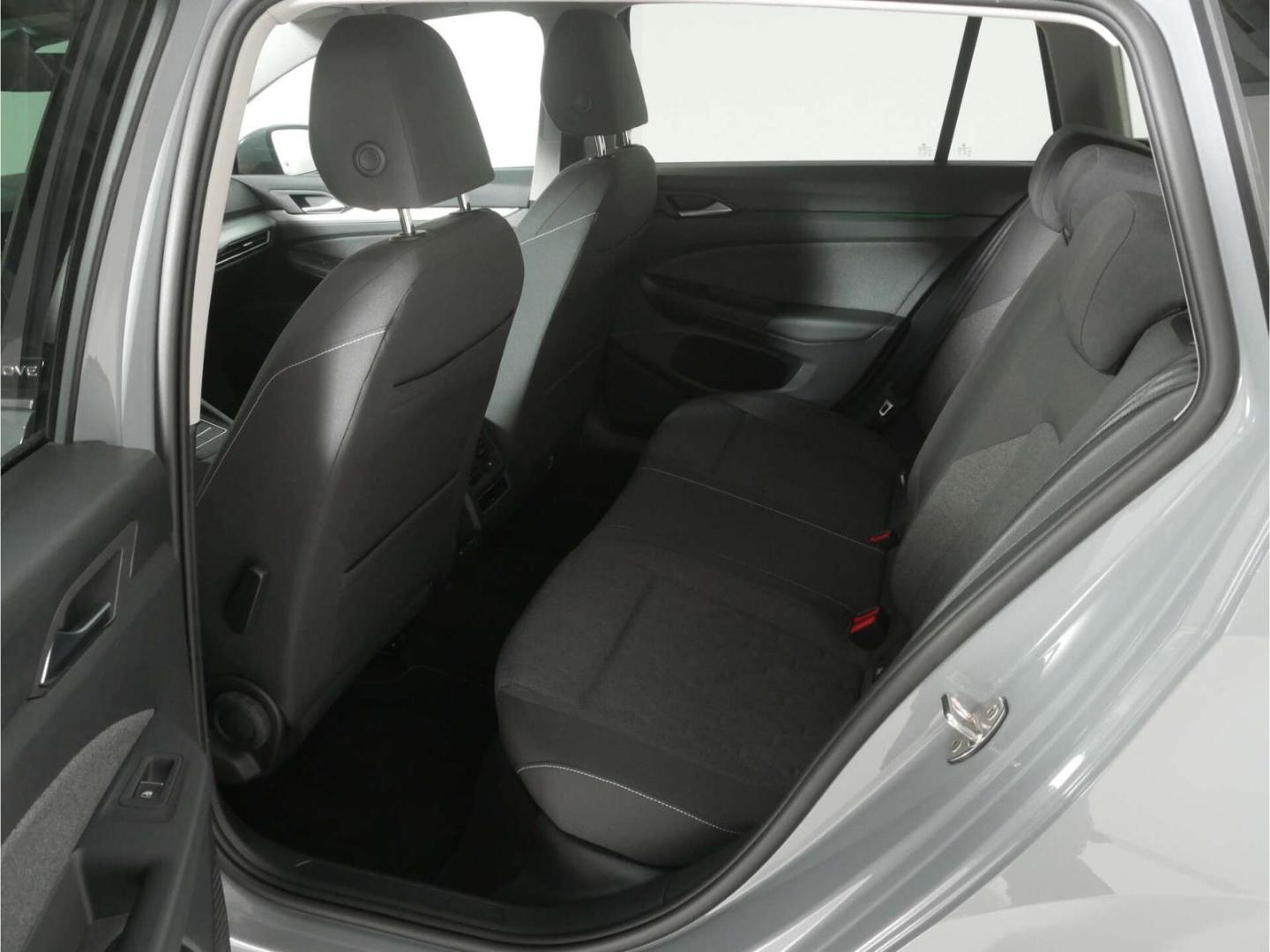 Volkswagen Golf Variant 1.0 TSI Move 6Gg. LED/RFK/DAB/SH, миниатюра 14