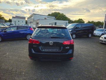 Volkswagen Golf - 5