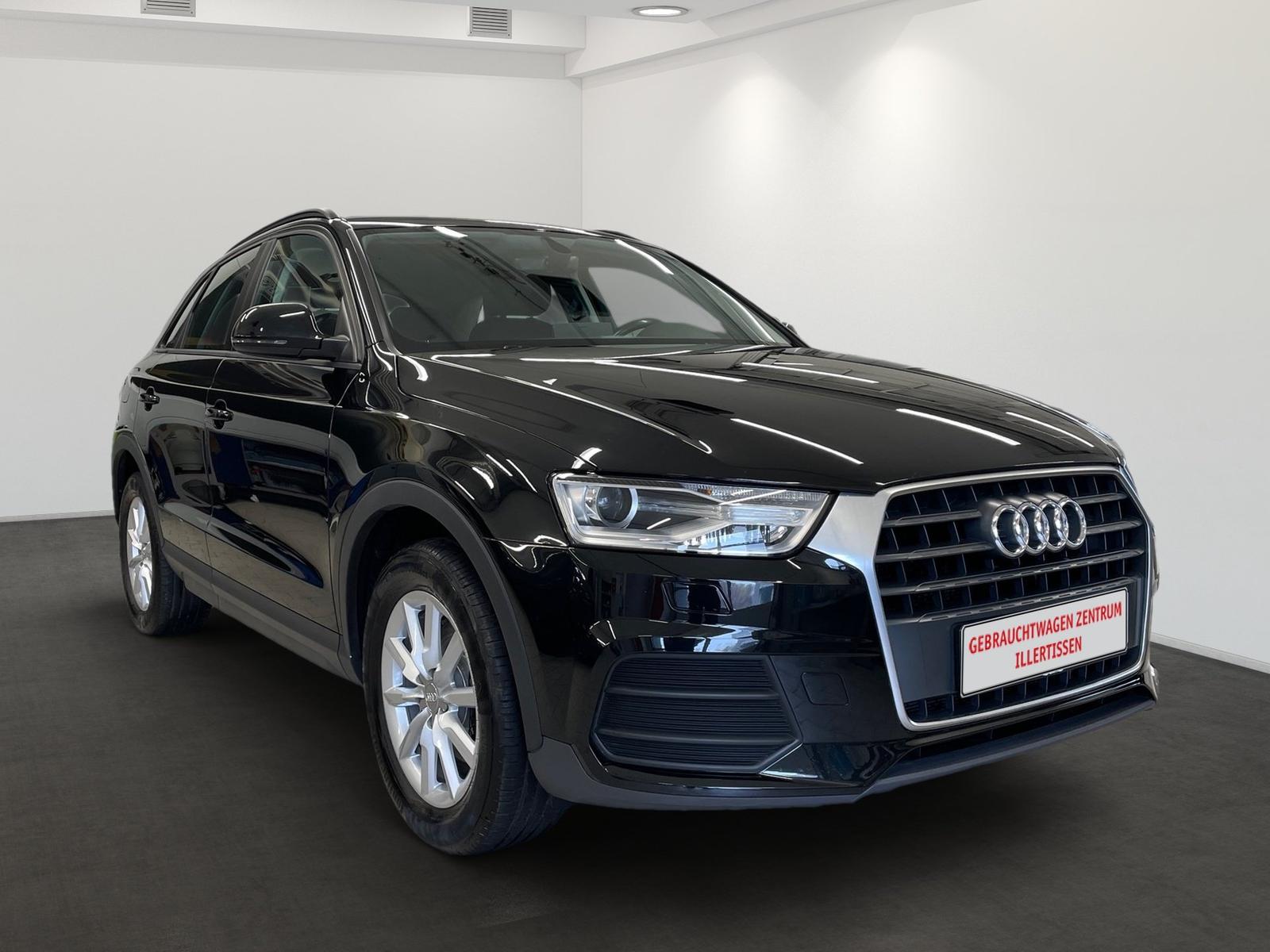 Audi Q3 1.4 TFSI *AHK*PARKSENSOR*SITZHZG*