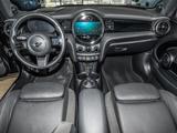 MINI Cooper SE Classic Trim Pano Kamera ACC Harman/K. - MINI Cooper SE: Classic Trim