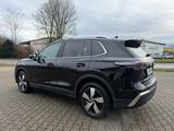 Volkswagen Tiguan 2.0 TDI DSG Elegance *Navi*Matrix*AHK*ACC - VW Tiguan Gebrauchtwagen in Köln