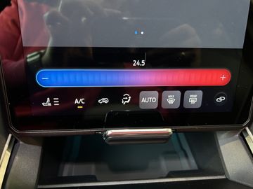 Ford Explorer Select RWD