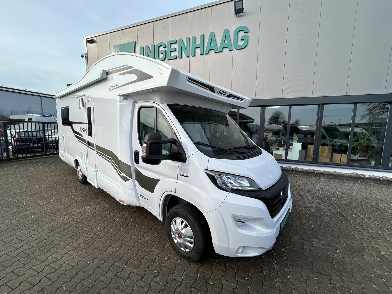 Fahrzeugabbildung XGO Dynamic 99 p TV/ SAT Fahrradträger