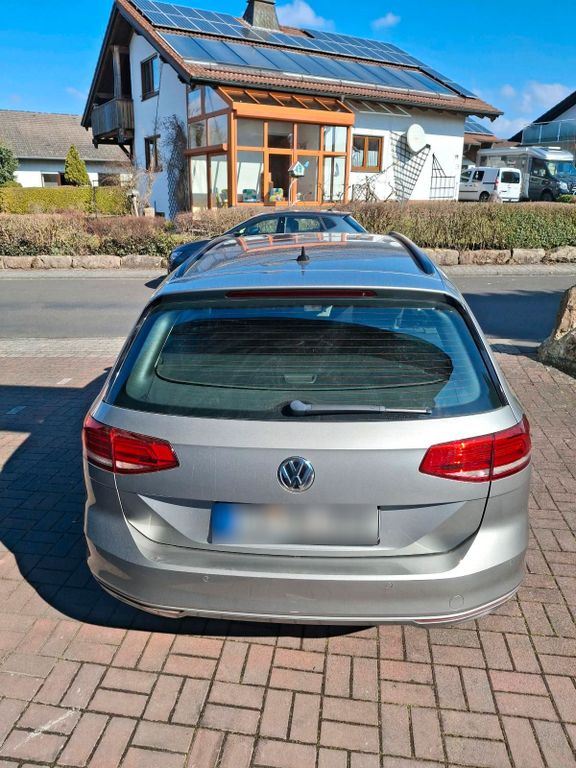 Image of Volkswagen Passat Variant