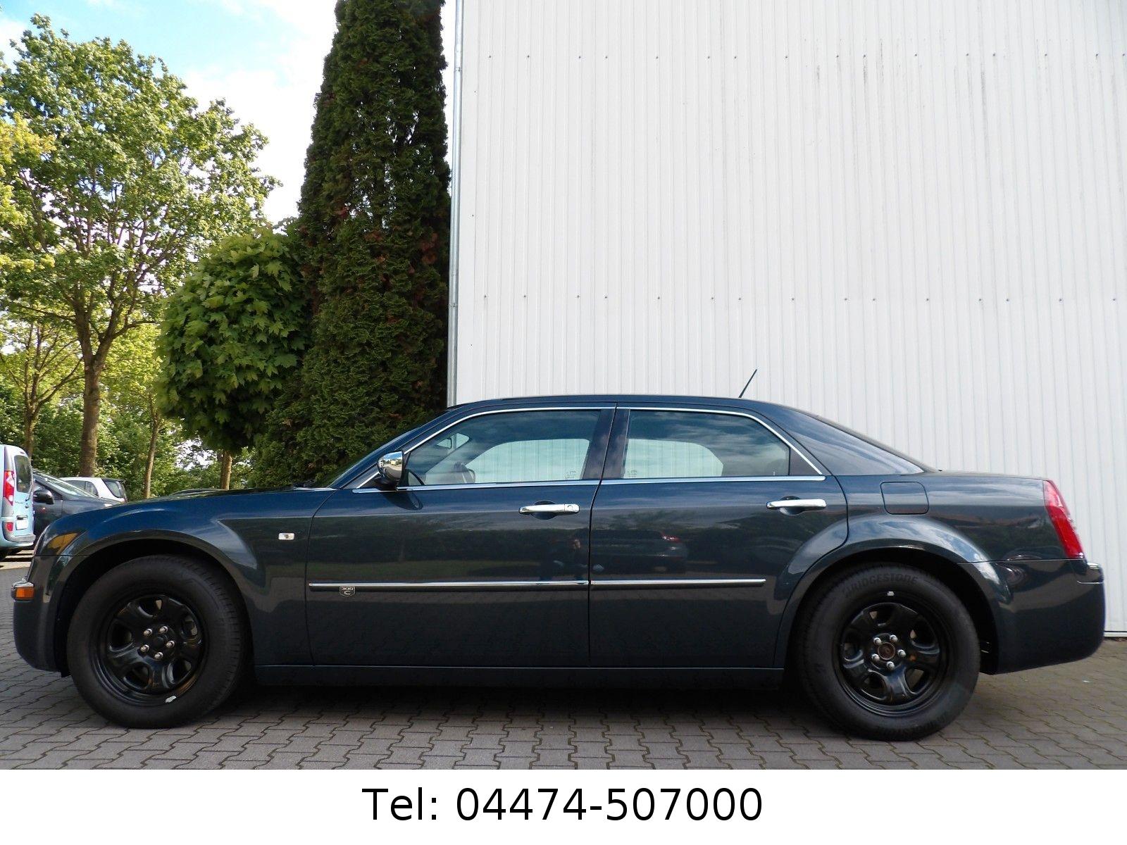Chrysler 300C "Police Interceptor" Leder ACC Traumzustand