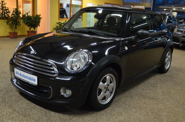 MINI ONE Mini One KLIMAAUTO./ PDC / 6.GANG / 69TKM