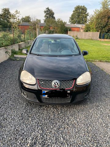 Volkswagen Golf V GTI 200PS frisch tüv