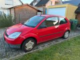 Ford Fiesta 2004 | 1.4 Benzin | 8-fach ber... - Ford Fiesta aus 2004: 1.4