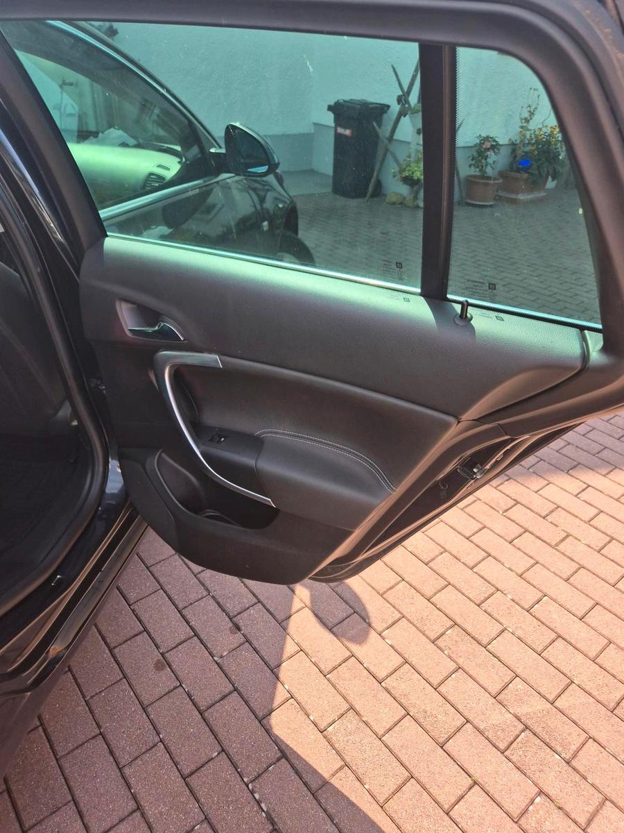 Opel Insignia 2013 — photo 7