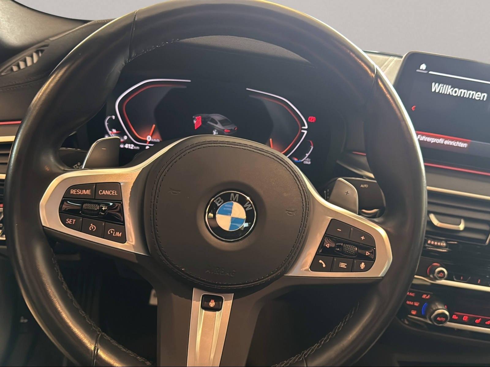 BMW 530i xDrive Limousine Standheizung Massage HiFi