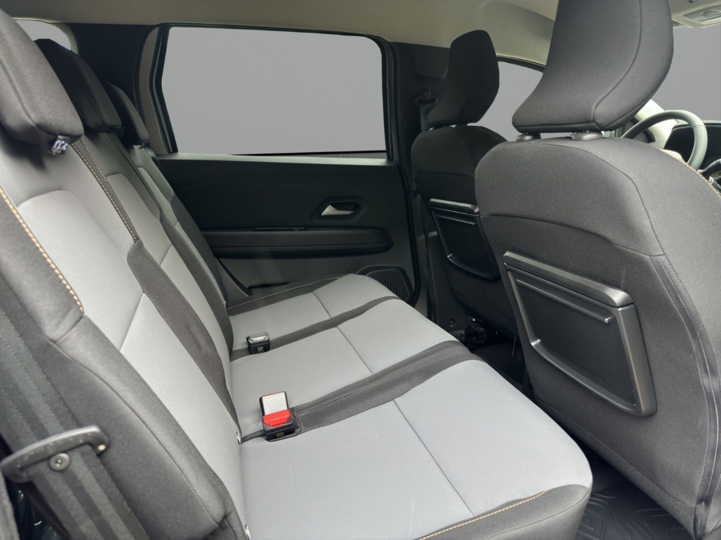 Fahrzeugabbildung Dacia Jogger Extreme 1.6 HYBRID 140 EU6e Digitales Coc
