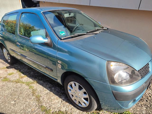 Renault Verkaufe Clio"Chiemsee"  1,2  16V  75PS 1190