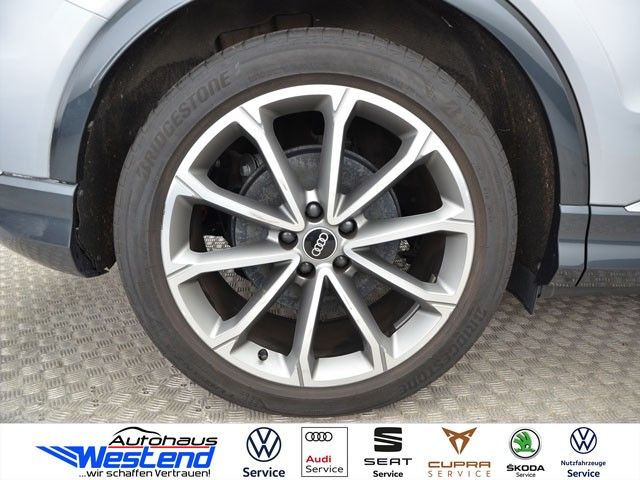 Fahrzeugabbildung Audi Q4 e-tron 50 220kW qu. S line AHK Pano MatrixLED