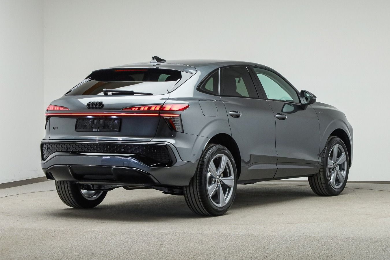 Audi Q3 - Bild 2