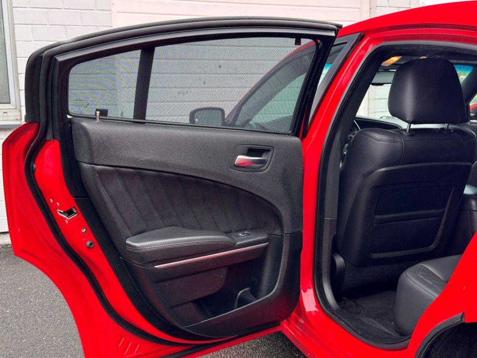 Fahrzeugabbildung Dodge Charger 3.6 Pentastar mit LPG Leder Kamera
