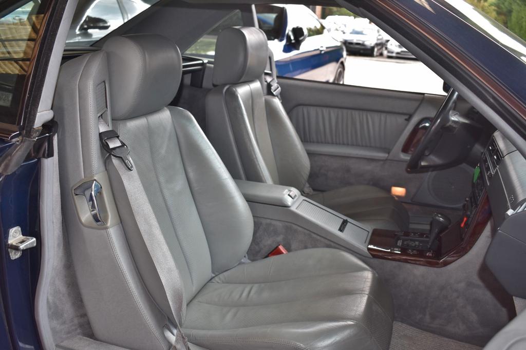 Mercedes-Benz SL 280