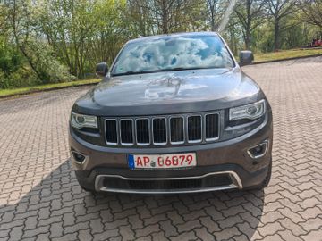 Jeep Grand Cherokee - 3