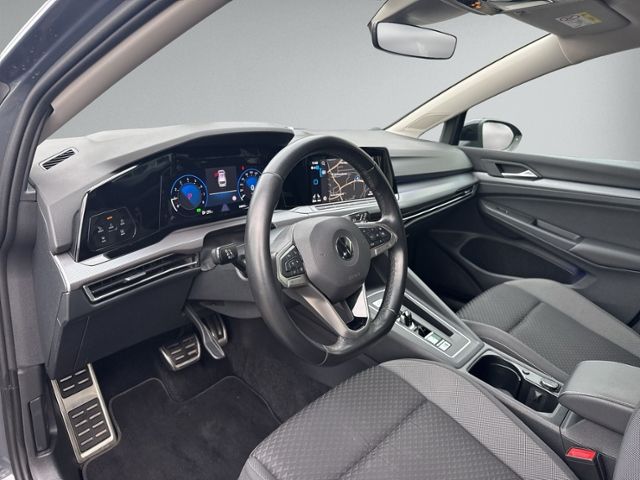 Golf VIII Variant 1.0 eTSI DSG LED+NAVI+RFK+SIHZ