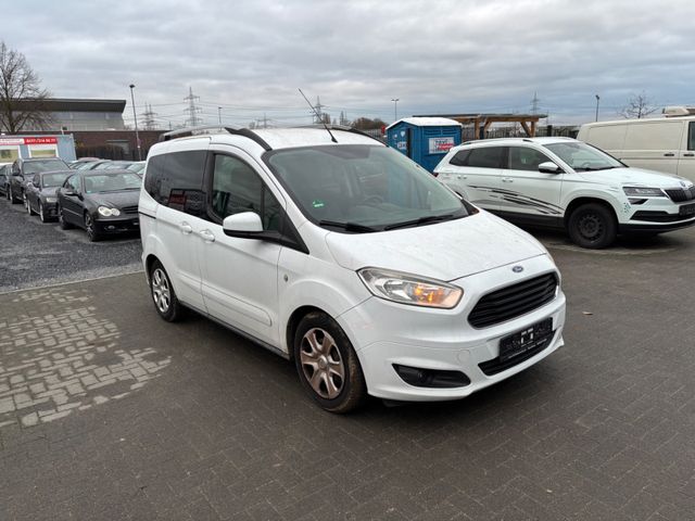 Ford Tourneo Courier Titanium*EURO6*MOTOR GERÄUSCHE*