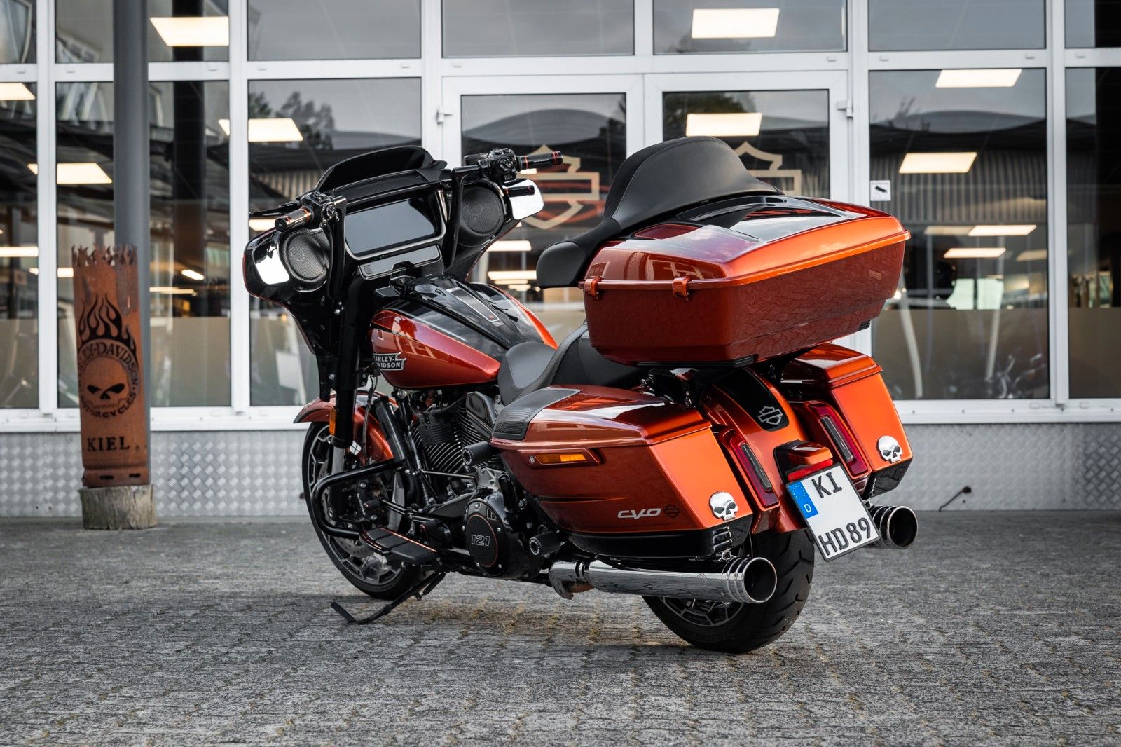 Fahrzeugabbildung Harley-Davidson CVO Street Glide FLHXSE 121 Cui - KESSTECH -