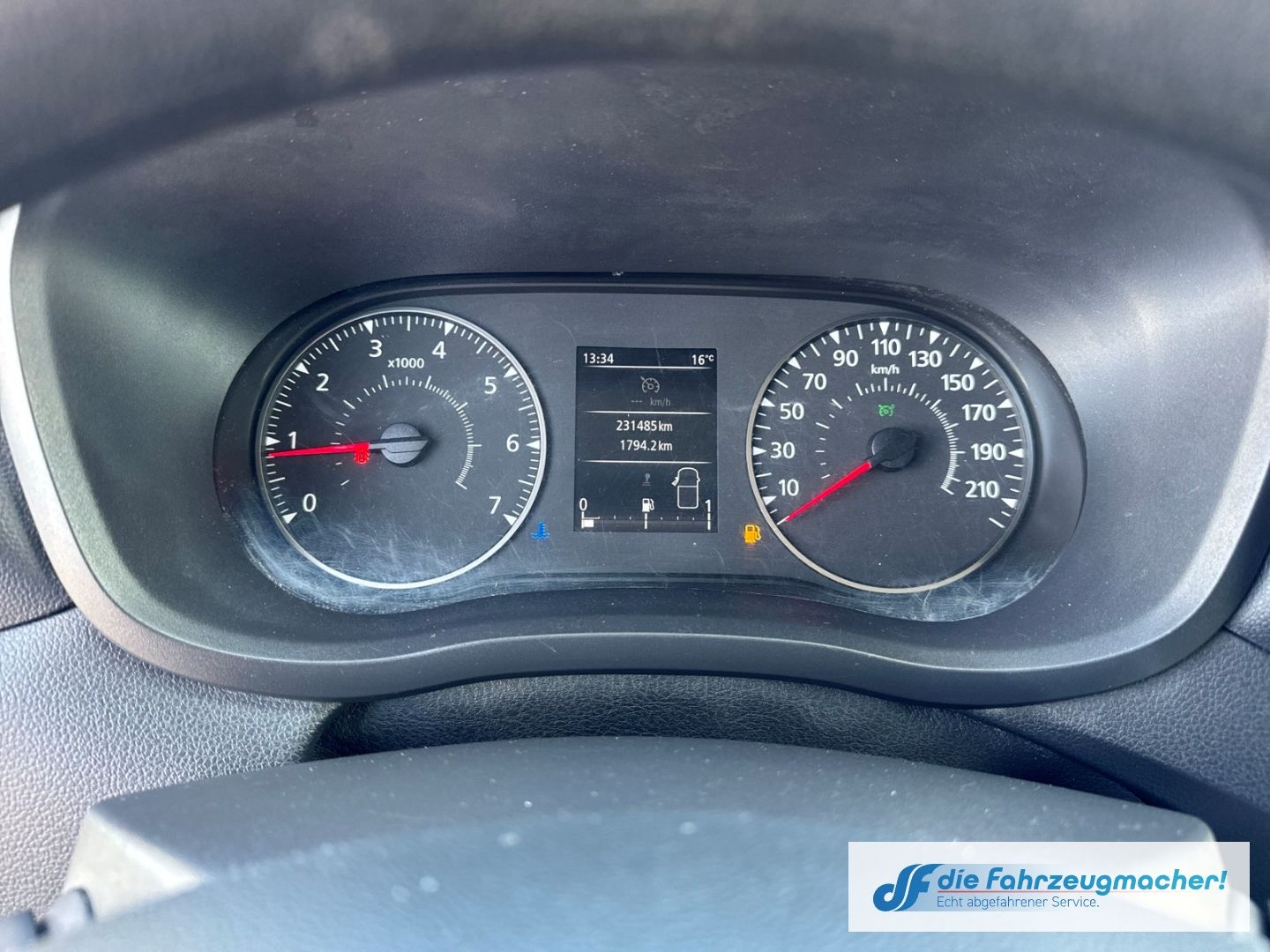 Fahrzeugabbildung Renault Master III Kasten L2H2 HKa 3,5t Totwinkelassiste
