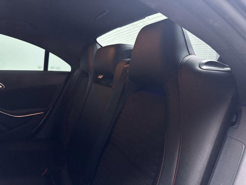 Mercedes-Benz CLA 250 NightPaket AMG-Line Magno Lack