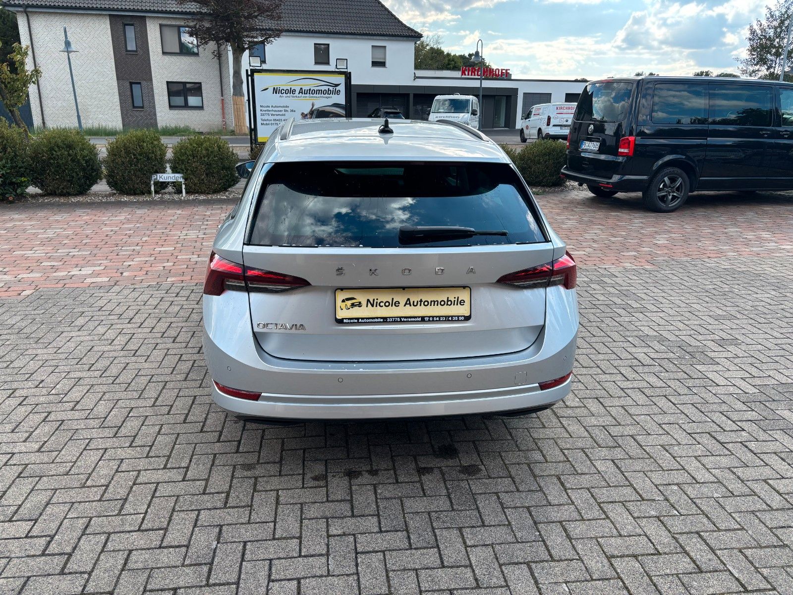 Skoda Octavia Combi Ambition+Navi+1.Hand+Ahk+ imagem 2