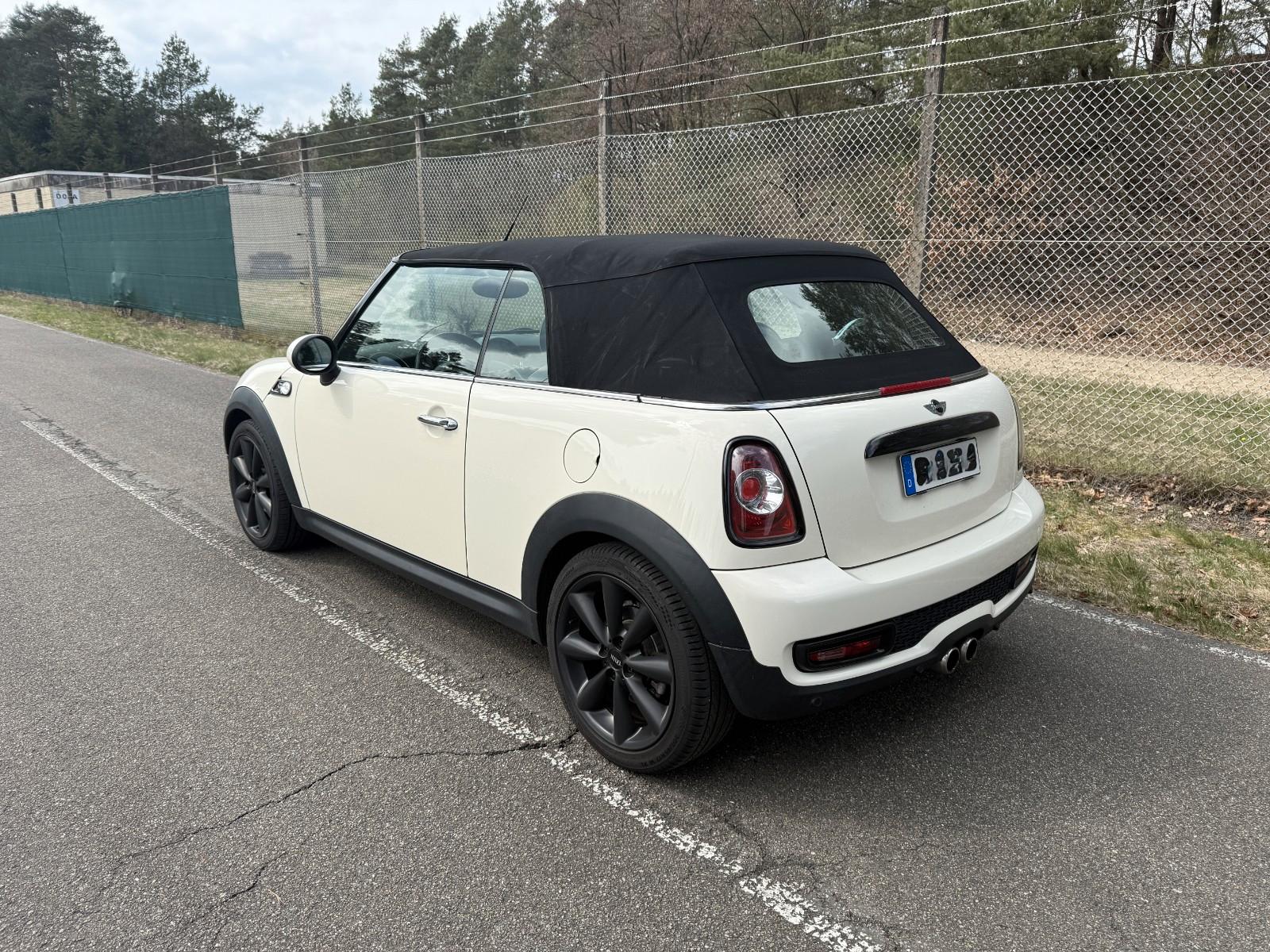 MINI Cooper S Cabrio Cooper S