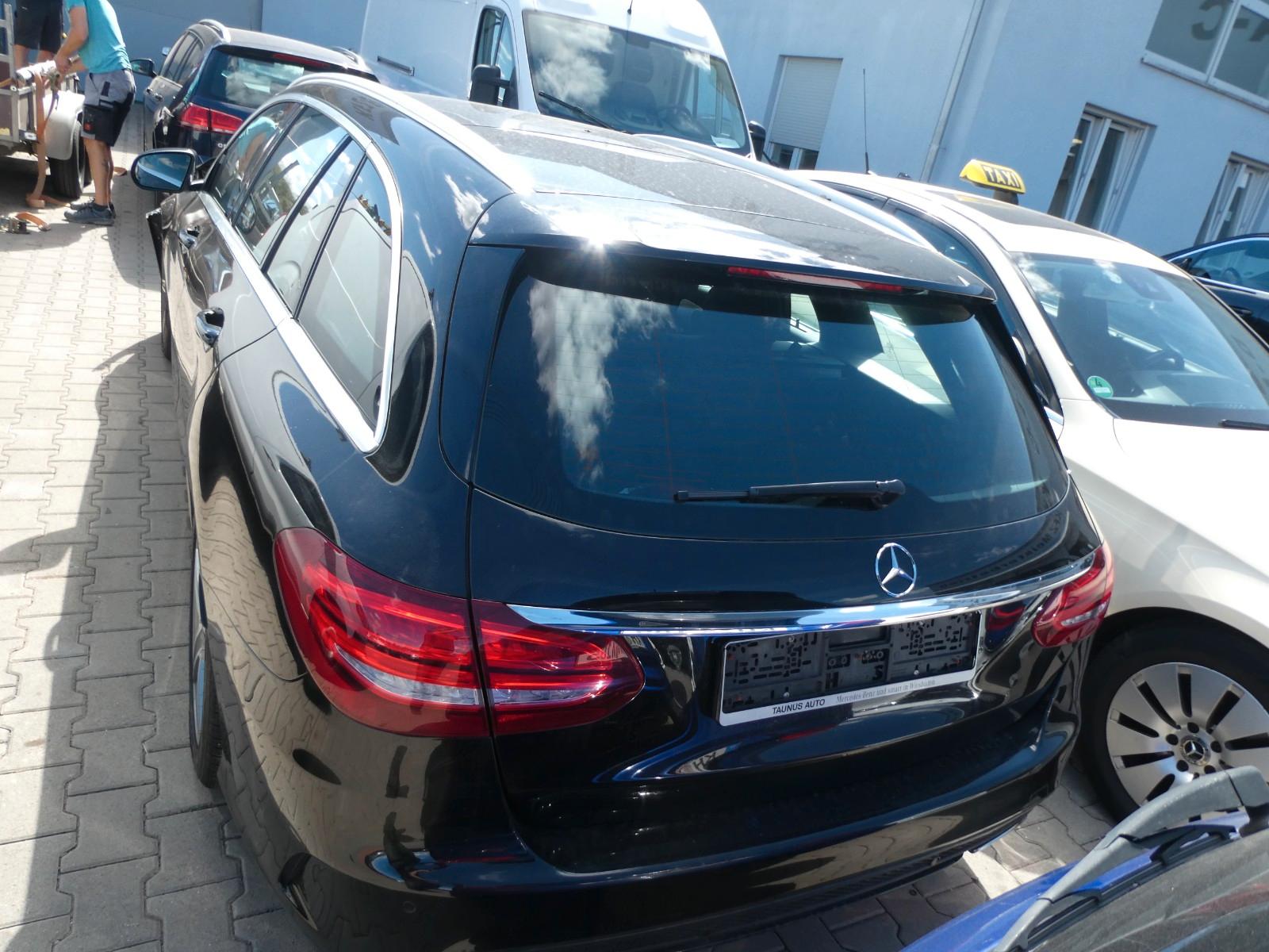 Mercedes-Benz C 400 C T-Modell C 400 4Matic