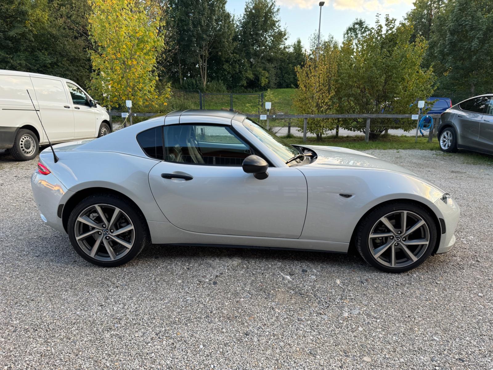Mazda MX-5 Sports-Line RF 2.0 160PS