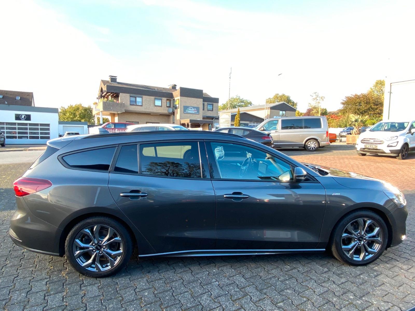 Ford Focus Turnier ST-Line |ACC|RFK|LED|SHZ|TWA|