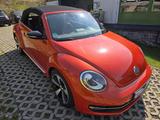 Volkswagen Beetle Cabrio Club Zahnriemen neu 1.Hand - mit Diesel-Antrieb: Coupe, Orange