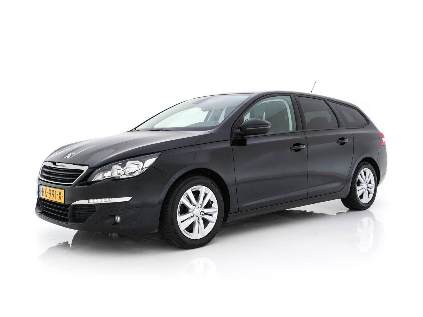 Peugeot 308 2015 — interior