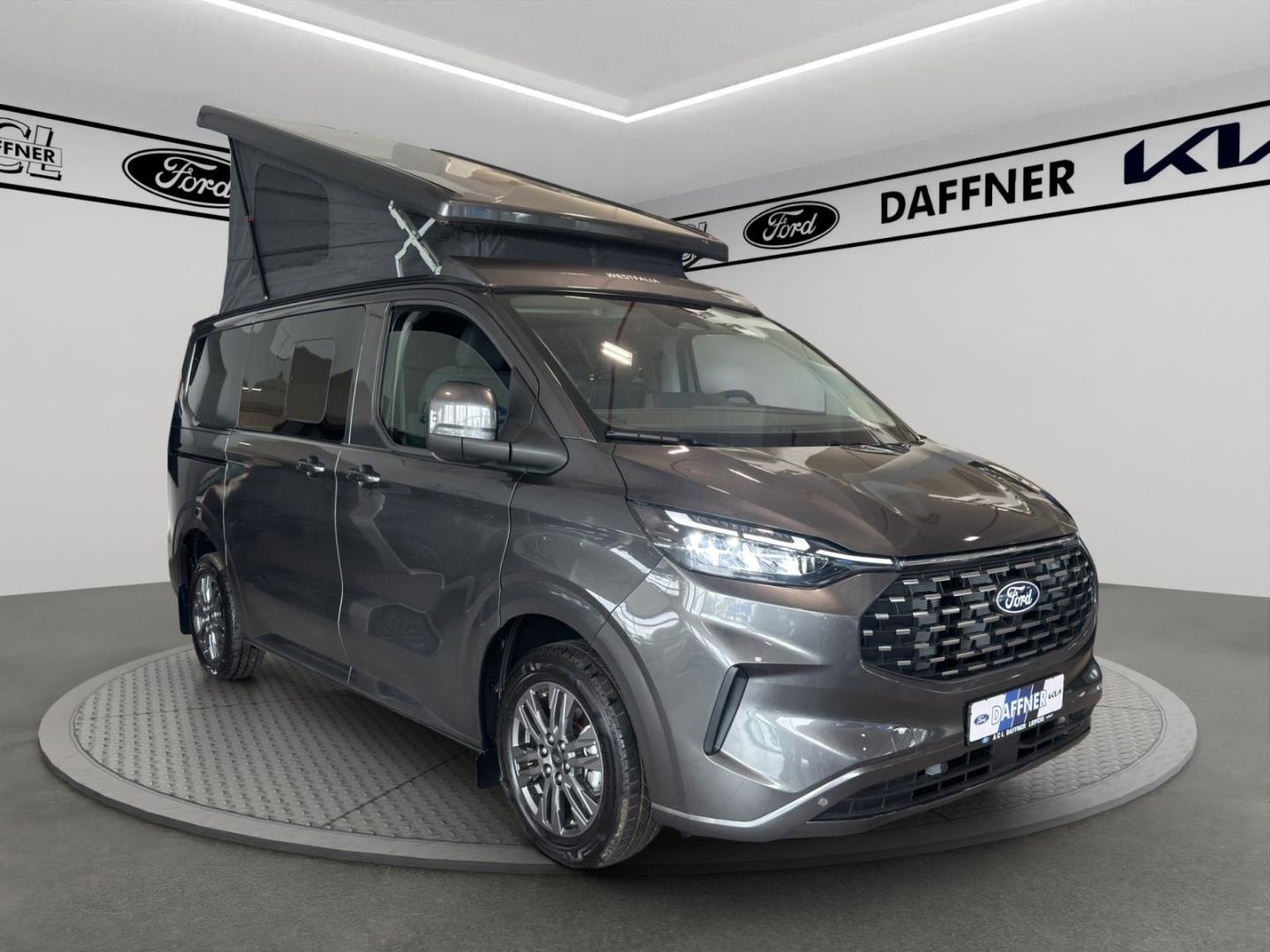 Fahrzeugabbildung Ford Nugget Camper Titanium Aufstelldach FWD