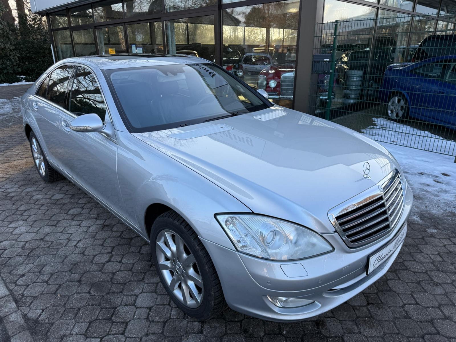 Mercedes-Benz S 500