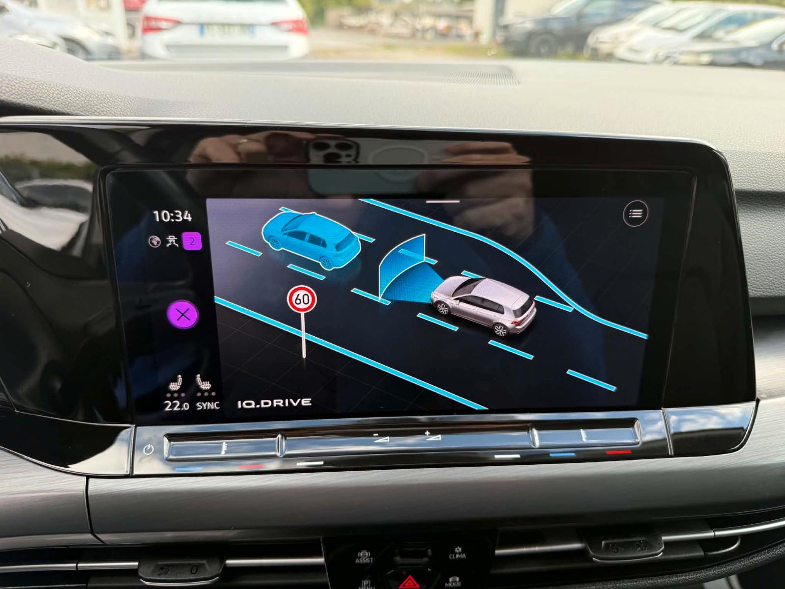 Volkswagen Golf VIII Lim. 1st Edition eTSI*Matrix LED*DCC*, миниатюра 16