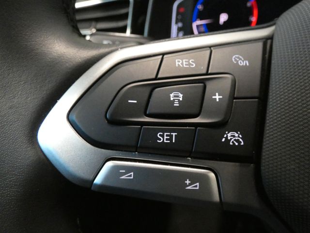 Taigo 1.0 TSI R-Line DSG AHK ACC NAV KAMERA