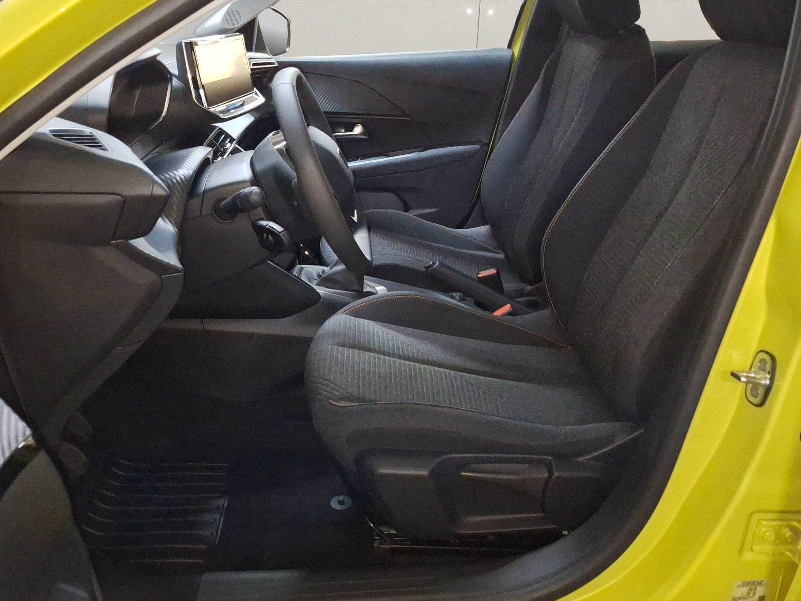 Peugeot 208 - Bild 8