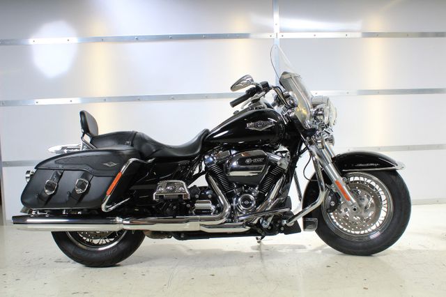 Harley-Davidson Road King Classic FLHRC ME8 5HD1