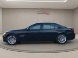 BMW 750Li xDrive V8 4,4l  410PS Voll!!! - BMW 7er Reihe: 8
