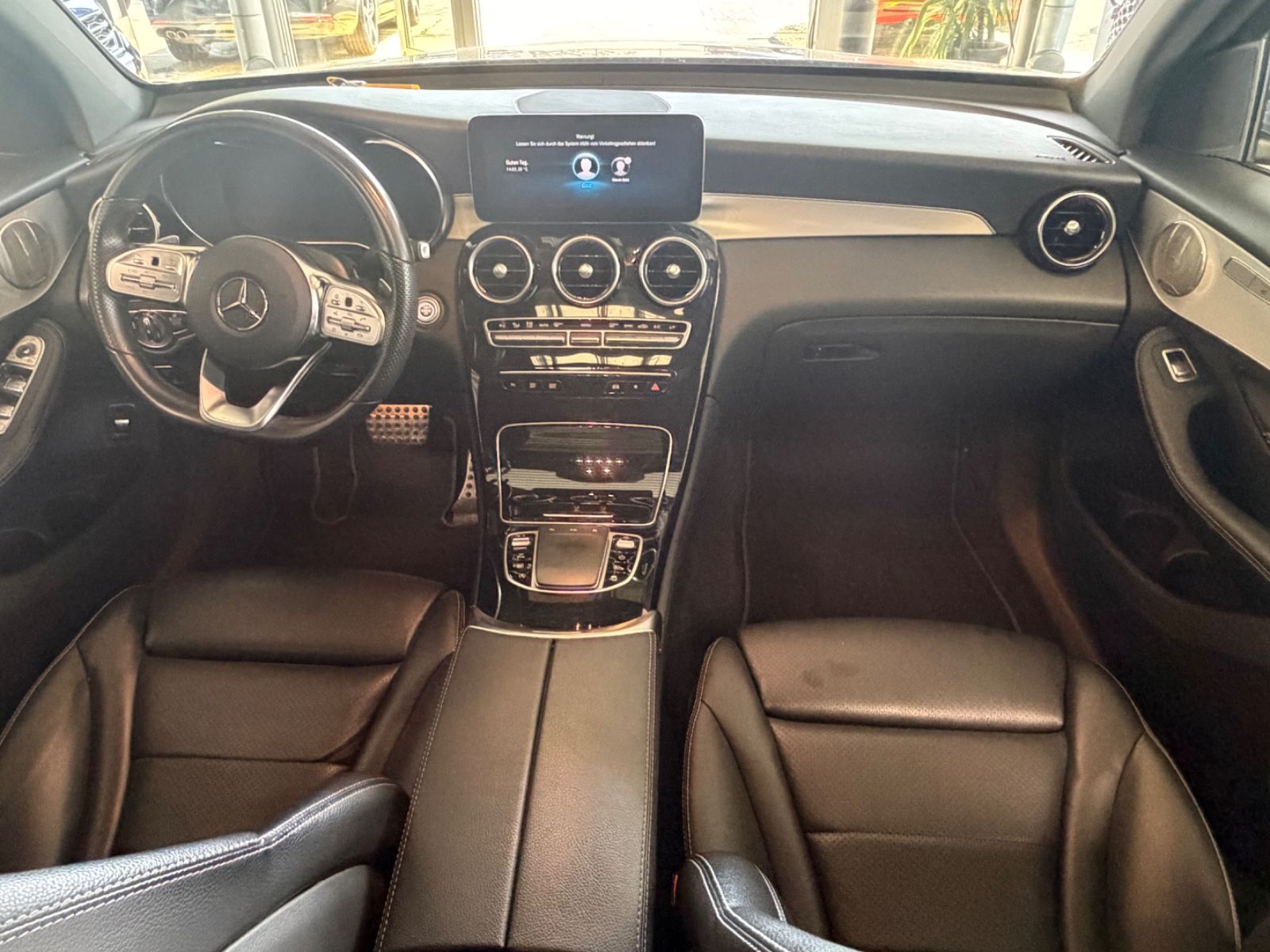 Fahrzeugabbildung Mercedes-Benz GLC 400 d Coupe 4 Matic AMG LINE * DIGITALTACHO