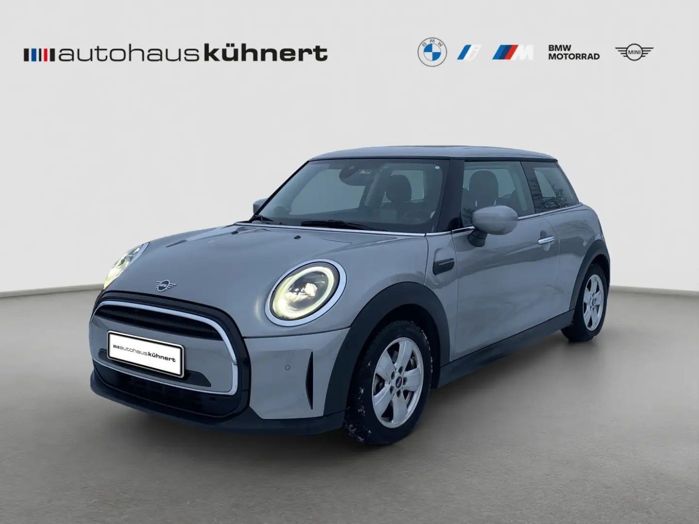 MINI Cooper Aut. Essential Trim PanoSD HUD HiFi H-K 1