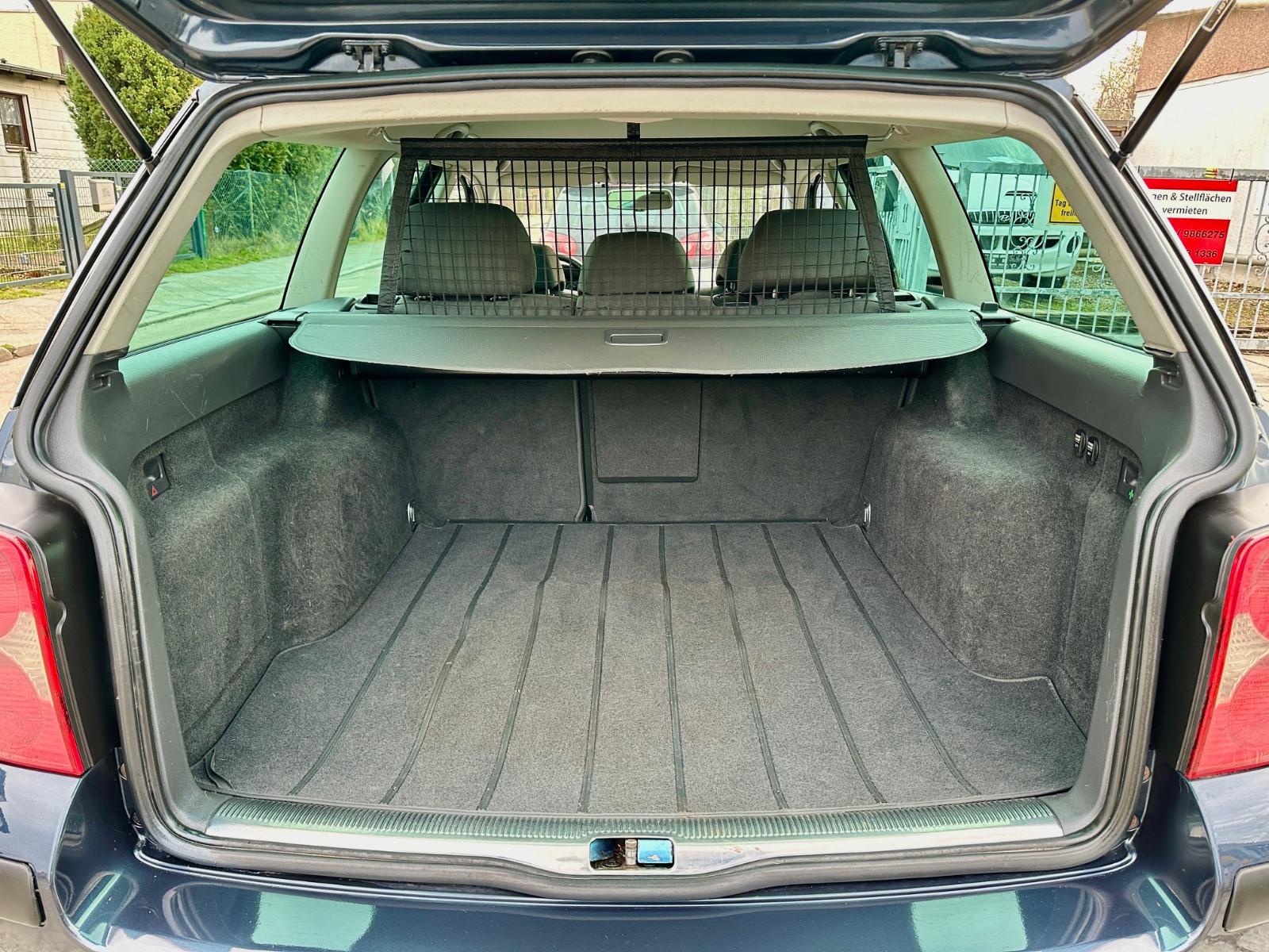 Volkswagen Passat 2004 — photo 13